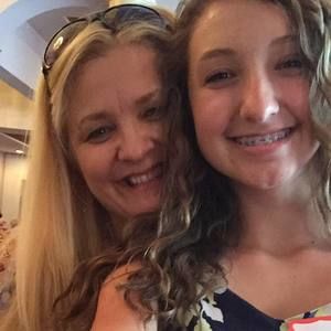 Meet your Posher, Kristen john